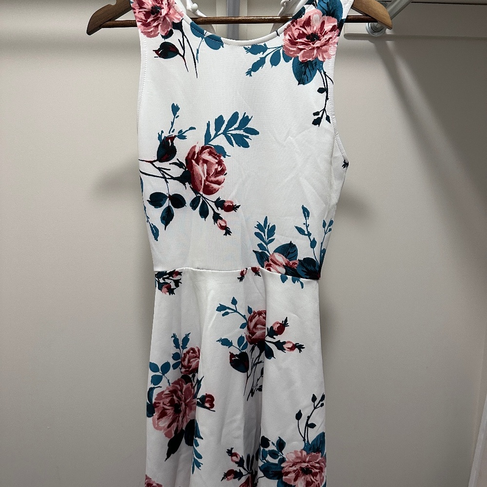 DRESSCODE LA - Floral Dress